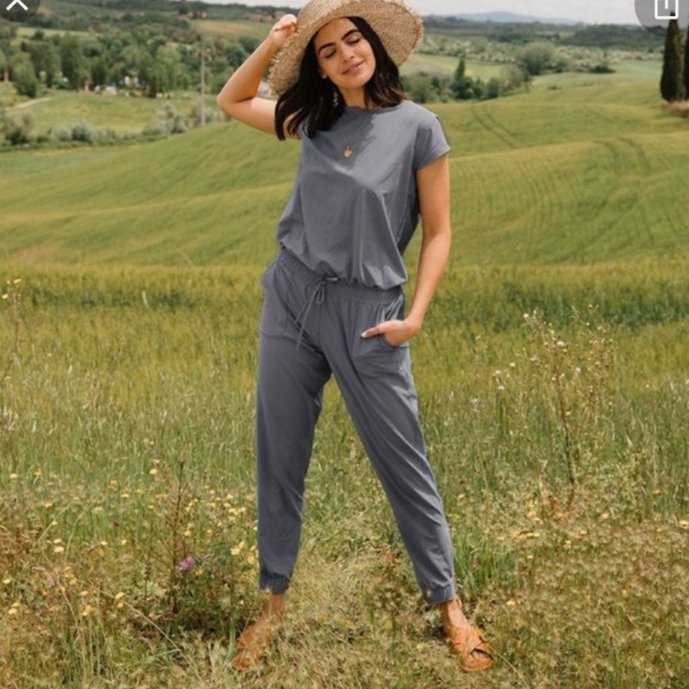 Albion Fit Jetsetter Jumpsuit Gray Size XXS